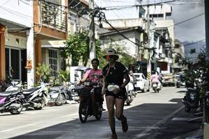 BIB: 
                            <button type="button" onclick="openModal(26316924)" class="btn btn-primary btn-sm float-right btn-popup" data-toggle="modal" data-target=".modal-high-quality">
                        <i class="fas fa-shopping-cart"></i> Add to Cart
                    </button>
                                            <button type="button" onclick="isThisMe(26316924, true)" class="btn btn-success btn-sm float-right btn-popup btn-isme hidden" data-toggle="tooltip" data-placement="bottom" title="นี่คือรูปของคุณใช่ไหม คลิกที่นี่เพื่อเอาเข้าอัลบั้ม">
                        <i class="fas fa-plus"></i> Add to album
                    </button>
                    <button type="button" onclick="isThisMe(26316924, false)" class="btn btn-warning btn-sm float-right btn-popup btn-isnotme hidden">
                        <i class="fas fa-ban"></i> Remove from album
                    </button>