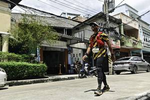 BIB: 
                            <button type="button" onclick="openModal(26320231)" class="btn btn-primary btn-sm float-right btn-popup" data-toggle="modal" data-target=".modal-high-quality">
                        <i class="fas fa-shopping-cart"></i> Add to Cart
                    </button>
                                            <button type="button" onclick="isThisMe(26320231, true)" class="btn btn-success btn-sm float-right btn-popup btn-isme hidden" data-toggle="tooltip" data-placement="bottom" title="นี่คือรูปของคุณใช่ไหม คลิกที่นี่เพื่อเอาเข้าอัลบั้ม">
                        <i class="fas fa-plus"></i> Add to album
                    </button>
                    <button type="button" onclick="isThisMe(26320231, false)" class="btn btn-warning btn-sm float-right btn-popup btn-isnotme hidden">
                        <i class="fas fa-ban"></i> Remove from album
                    </button>