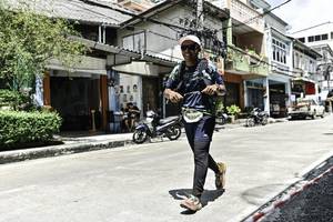 BIB: 
                            <button type="button" onclick="openModal(26319404)" class="btn btn-primary btn-sm float-right btn-popup" data-toggle="modal" data-target=".modal-high-quality">
                        <i class="fas fa-shopping-cart"></i> Add to Cart
                    </button>
                                            <button type="button" onclick="isThisMe(26319404, true)" class="btn btn-success btn-sm float-right btn-popup btn-isme hidden" data-toggle="tooltip" data-placement="bottom" title="นี่คือรูปของคุณใช่ไหม คลิกที่นี่เพื่อเอาเข้าอัลบั้ม">
                        <i class="fas fa-plus"></i> Add to album
                    </button>
                    <button type="button" onclick="isThisMe(26319404, false)" class="btn btn-warning btn-sm float-right btn-popup btn-isnotme hidden">
                        <i class="fas fa-ban"></i> Remove from album
                    </button>