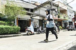 BIB: 
                            <button type="button" onclick="openModal(26323134)" class="btn btn-primary btn-sm float-right btn-popup" data-toggle="modal" data-target=".modal-high-quality">
                        <i class="fas fa-shopping-cart"></i> Add to Cart
                    </button>
                                            <button type="button" onclick="isThisMe(26323134, true)" class="btn btn-success btn-sm float-right btn-popup btn-isme hidden" data-toggle="tooltip" data-placement="bottom" title="นี่คือรูปของคุณใช่ไหม คลิกที่นี่เพื่อเอาเข้าอัลบั้ม">
                        <i class="fas fa-plus"></i> Add to album
                    </button>
                    <button type="button" onclick="isThisMe(26323134, false)" class="btn btn-warning btn-sm float-right btn-popup btn-isnotme hidden">
                        <i class="fas fa-ban"></i> Remove from album
                    </button>