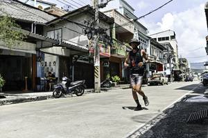 BIB: 
                            <button type="button" onclick="openModal(26319016)" class="btn btn-primary btn-sm float-right btn-popup" data-toggle="modal" data-target=".modal-high-quality">
                        <i class="fas fa-shopping-cart"></i> Add to Cart
                    </button>
                                            <button type="button" onclick="isThisMe(26319016, true)" class="btn btn-success btn-sm float-right btn-popup btn-isme hidden" data-toggle="tooltip" data-placement="bottom" title="นี่คือรูปของคุณใช่ไหม คลิกที่นี่เพื่อเอาเข้าอัลบั้ม">
                        <i class="fas fa-plus"></i> Add to album
                    </button>
                    <button type="button" onclick="isThisMe(26319016, false)" class="btn btn-warning btn-sm float-right btn-popup btn-isnotme hidden">
                        <i class="fas fa-ban"></i> Remove from album
                    </button>