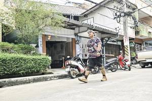 BIB: 
                            <button type="button" onclick="openModal(26323325)" class="btn btn-primary btn-sm float-right btn-popup" data-toggle="modal" data-target=".modal-high-quality">
                        <i class="fas fa-shopping-cart"></i> Add to Cart
                    </button>
                                            <button type="button" onclick="isThisMe(26323325, true)" class="btn btn-success btn-sm float-right btn-popup btn-isme hidden" data-toggle="tooltip" data-placement="bottom" title="นี่คือรูปของคุณใช่ไหม คลิกที่นี่เพื่อเอาเข้าอัลบั้ม">
                        <i class="fas fa-plus"></i> Add to album
                    </button>
                    <button type="button" onclick="isThisMe(26323325, false)" class="btn btn-warning btn-sm float-right btn-popup btn-isnotme hidden">
                        <i class="fas fa-ban"></i> Remove from album
                    </button>