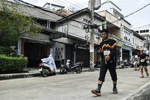 BIB: 
                            <button type="button" onclick="openModal(26322713)" class="btn btn-primary btn-sm float-right btn-popup" data-toggle="modal" data-target=".modal-high-quality">
                        <i class="fas fa-shopping-cart"></i> Add to Cart
                    </button>
                                            <button type="button" onclick="isThisMe(26322713, true)" class="btn btn-success btn-sm float-right btn-popup btn-isme hidden" data-toggle="tooltip" data-placement="bottom" title="นี่คือรูปของคุณใช่ไหม คลิกที่นี่เพื่อเอาเข้าอัลบั้ม">
                        <i class="fas fa-plus"></i> Add to album
                    </button>
                    <button type="button" onclick="isThisMe(26322713, false)" class="btn btn-warning btn-sm float-right btn-popup btn-isnotme hidden">
                        <i class="fas fa-ban"></i> Remove from album
                    </button>