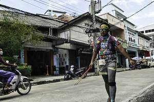 BIB: 
                            <button type="button" onclick="openModal(26322276)" class="btn btn-primary btn-sm float-right btn-popup" data-toggle="modal" data-target=".modal-high-quality">
                        <i class="fas fa-shopping-cart"></i> Add to Cart
                    </button>
                                            <button type="button" onclick="isThisMe(26322276, true)" class="btn btn-success btn-sm float-right btn-popup btn-isme hidden" data-toggle="tooltip" data-placement="bottom" title="นี่คือรูปของคุณใช่ไหม คลิกที่นี่เพื่อเอาเข้าอัลบั้ม">
                        <i class="fas fa-plus"></i> Add to album
                    </button>
                    <button type="button" onclick="isThisMe(26322276, false)" class="btn btn-warning btn-sm float-right btn-popup btn-isnotme hidden">
                        <i class="fas fa-ban"></i> Remove from album
                    </button>