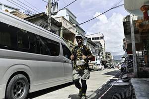 BIB: 
                            <button type="button" onclick="openModal(26318604)" class="btn btn-primary btn-sm float-right btn-popup" data-toggle="modal" data-target=".modal-high-quality">
                        <i class="fas fa-shopping-cart"></i> Add to Cart
                    </button>
                                            <button type="button" onclick="isThisMe(26318604, true)" class="btn btn-success btn-sm float-right btn-popup btn-isme hidden" data-toggle="tooltip" data-placement="bottom" title="นี่คือรูปของคุณใช่ไหม คลิกที่นี่เพื่อเอาเข้าอัลบั้ม">
                        <i class="fas fa-plus"></i> Add to album
                    </button>
                    <button type="button" onclick="isThisMe(26318604, false)" class="btn btn-warning btn-sm float-right btn-popup btn-isnotme hidden">
                        <i class="fas fa-ban"></i> Remove from album
                    </button>