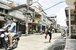 BIB: 
                            <button type="button" onclick="openModal(26322520)" class="btn btn-primary btn-sm float-right btn-popup" data-toggle="modal" data-target=".modal-high-quality">
                        <i class="fas fa-shopping-cart"></i> Add to Cart
                    </button>
                                            <button type="button" onclick="isThisMe(26322520, true)" class="btn btn-success btn-sm float-right btn-popup btn-isme hidden" data-toggle="tooltip" data-placement="bottom" title="นี่คือรูปของคุณใช่ไหม คลิกที่นี่เพื่อเอาเข้าอัลบั้ม">
                        <i class="fas fa-plus"></i> Add to album
                    </button>
                    <button type="button" onclick="isThisMe(26322520, false)" class="btn btn-warning btn-sm float-right btn-popup btn-isnotme hidden">
                        <i class="fas fa-ban"></i> Remove from album
                    </button>