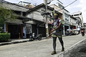 BIB: 
                            <button type="button" onclick="openModal(26322268)" class="btn btn-primary btn-sm float-right btn-popup" data-toggle="modal" data-target=".modal-high-quality">
                        <i class="fas fa-shopping-cart"></i> Add to Cart
                    </button>
                                            <button type="button" onclick="isThisMe(26322268, true)" class="btn btn-success btn-sm float-right btn-popup btn-isme hidden" data-toggle="tooltip" data-placement="bottom" title="นี่คือรูปของคุณใช่ไหม คลิกที่นี่เพื่อเอาเข้าอัลบั้ม">
                        <i class="fas fa-plus"></i> Add to album
                    </button>
                    <button type="button" onclick="isThisMe(26322268, false)" class="btn btn-warning btn-sm float-right btn-popup btn-isnotme hidden">
                        <i class="fas fa-ban"></i> Remove from album
                    </button>