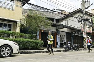 BIB: 
                            <button type="button" onclick="openModal(26321979)" class="btn btn-primary btn-sm float-right btn-popup" data-toggle="modal" data-target=".modal-high-quality">
                        <i class="fas fa-shopping-cart"></i> Add to Cart
                    </button>
                                            <button type="button" onclick="isThisMe(26321979, true)" class="btn btn-success btn-sm float-right btn-popup btn-isme hidden" data-toggle="tooltip" data-placement="bottom" title="นี่คือรูปของคุณใช่ไหม คลิกที่นี่เพื่อเอาเข้าอัลบั้ม">
                        <i class="fas fa-plus"></i> Add to album
                    </button>
                    <button type="button" onclick="isThisMe(26321979, false)" class="btn btn-warning btn-sm float-right btn-popup btn-isnotme hidden">
                        <i class="fas fa-ban"></i> Remove from album
                    </button>