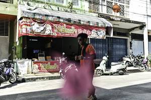 BIB: 
                            <button type="button" onclick="openModal(26316589)" class="btn btn-primary btn-sm float-right btn-popup" data-toggle="modal" data-target=".modal-high-quality">
                        <i class="fas fa-shopping-cart"></i> Add to Cart
                    </button>
                                            <button type="button" onclick="isThisMe(26316589, true)" class="btn btn-success btn-sm float-right btn-popup btn-isme hidden" data-toggle="tooltip" data-placement="bottom" title="นี่คือรูปของคุณใช่ไหม คลิกที่นี่เพื่อเอาเข้าอัลบั้ม">
                        <i class="fas fa-plus"></i> Add to album
                    </button>
                    <button type="button" onclick="isThisMe(26316589, false)" class="btn btn-warning btn-sm float-right btn-popup btn-isnotme hidden">
                        <i class="fas fa-ban"></i> Remove from album
                    </button>