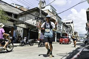 BIB: 
                            <button type="button" onclick="openModal(26318508)" class="btn btn-primary btn-sm float-right btn-popup" data-toggle="modal" data-target=".modal-high-quality">
                        <i class="fas fa-shopping-cart"></i> Add to Cart
                    </button>
                                            <button type="button" onclick="isThisMe(26318508, true)" class="btn btn-success btn-sm float-right btn-popup btn-isme hidden" data-toggle="tooltip" data-placement="bottom" title="นี่คือรูปของคุณใช่ไหม คลิกที่นี่เพื่อเอาเข้าอัลบั้ม">
                        <i class="fas fa-plus"></i> Add to album
                    </button>
                    <button type="button" onclick="isThisMe(26318508, false)" class="btn btn-warning btn-sm float-right btn-popup btn-isnotme hidden">
                        <i class="fas fa-ban"></i> Remove from album
                    </button>