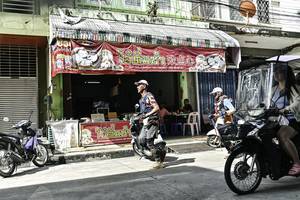 BIB: 
                            <button type="button" onclick="openModal(26316548)" class="btn btn-primary btn-sm float-right btn-popup" data-toggle="modal" data-target=".modal-high-quality">
                        <i class="fas fa-shopping-cart"></i> Add to Cart
                    </button>
                                            <button type="button" onclick="isThisMe(26316548, true)" class="btn btn-success btn-sm float-right btn-popup btn-isme hidden" data-toggle="tooltip" data-placement="bottom" title="นี่คือรูปของคุณใช่ไหม คลิกที่นี่เพื่อเอาเข้าอัลบั้ม">
                        <i class="fas fa-plus"></i> Add to album
                    </button>
                    <button type="button" onclick="isThisMe(26316548, false)" class="btn btn-warning btn-sm float-right btn-popup btn-isnotme hidden">
                        <i class="fas fa-ban"></i> Remove from album
                    </button>