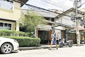 BIB: 
                            <button type="button" onclick="openModal(26321835)" class="btn btn-primary btn-sm float-right btn-popup" data-toggle="modal" data-target=".modal-high-quality">
                        <i class="fas fa-shopping-cart"></i> Add to Cart
                    </button>
                                            <button type="button" onclick="isThisMe(26321835, true)" class="btn btn-success btn-sm float-right btn-popup btn-isme hidden" data-toggle="tooltip" data-placement="bottom" title="นี่คือรูปของคุณใช่ไหม คลิกที่นี่เพื่อเอาเข้าอัลบั้ม">
                        <i class="fas fa-plus"></i> Add to album
                    </button>
                    <button type="button" onclick="isThisMe(26321835, false)" class="btn btn-warning btn-sm float-right btn-popup btn-isnotme hidden">
                        <i class="fas fa-ban"></i> Remove from album
                    </button>