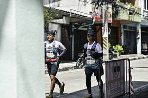 BIB: 
                            <button type="button" onclick="openModal(26318091)" class="btn btn-primary btn-sm float-right btn-popup" data-toggle="modal" data-target=".modal-high-quality">
                        <i class="fas fa-shopping-cart"></i> Add to Cart
                    </button>
                                            <button type="button" onclick="isThisMe(26318091, true)" class="btn btn-success btn-sm float-right btn-popup btn-isme hidden" data-toggle="tooltip" data-placement="bottom" title="นี่คือรูปของคุณใช่ไหม คลิกที่นี่เพื่อเอาเข้าอัลบั้ม">
                        <i class="fas fa-plus"></i> Add to album
                    </button>
                    <button type="button" onclick="isThisMe(26318091, false)" class="btn btn-warning btn-sm float-right btn-popup btn-isnotme hidden">
                        <i class="fas fa-ban"></i> Remove from album
                    </button>