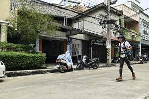 BIB: 
                            <button type="button" onclick="openModal(26322674)" class="btn btn-primary btn-sm float-right btn-popup" data-toggle="modal" data-target=".modal-high-quality">
                        <i class="fas fa-shopping-cart"></i> Add to Cart
                    </button>
                                            <button type="button" onclick="isThisMe(26322674, true)" class="btn btn-success btn-sm float-right btn-popup btn-isme hidden" data-toggle="tooltip" data-placement="bottom" title="นี่คือรูปของคุณใช่ไหม คลิกที่นี่เพื่อเอาเข้าอัลบั้ม">
                        <i class="fas fa-plus"></i> Add to album
                    </button>
                    <button type="button" onclick="isThisMe(26322674, false)" class="btn btn-warning btn-sm float-right btn-popup btn-isnotme hidden">
                        <i class="fas fa-ban"></i> Remove from album
                    </button>