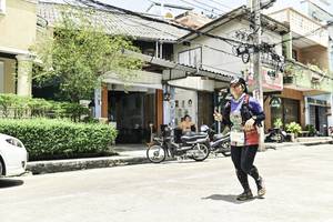 BIB: 
                            <button type="button" onclick="openModal(26322606)" class="btn btn-primary btn-sm float-right btn-popup" data-toggle="modal" data-target=".modal-high-quality">
                        <i class="fas fa-shopping-cart"></i> Add to Cart
                    </button>
                                            <button type="button" onclick="isThisMe(26322606, true)" class="btn btn-success btn-sm float-right btn-popup btn-isme hidden" data-toggle="tooltip" data-placement="bottom" title="นี่คือรูปของคุณใช่ไหม คลิกที่นี่เพื่อเอาเข้าอัลบั้ม">
                        <i class="fas fa-plus"></i> Add to album
                    </button>
                    <button type="button" onclick="isThisMe(26322606, false)" class="btn btn-warning btn-sm float-right btn-popup btn-isnotme hidden">
                        <i class="fas fa-ban"></i> Remove from album
                    </button>