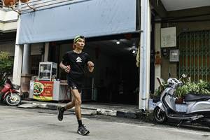 BIB: 
                            <button type="button" onclick="openModal(26315101)" class="btn btn-primary btn-sm float-right btn-popup" data-toggle="modal" data-target=".modal-high-quality">
                        <i class="fas fa-shopping-cart"></i> Add to Cart
                    </button>
                                            <button type="button" onclick="isThisMe(26315101, true)" class="btn btn-success btn-sm float-right btn-popup btn-isme hidden" data-toggle="tooltip" data-placement="bottom" title="นี่คือรูปของคุณใช่ไหม คลิกที่นี่เพื่อเอาเข้าอัลบั้ม">
                        <i class="fas fa-plus"></i> Add to album
                    </button>
                    <button type="button" onclick="isThisMe(26315101, false)" class="btn btn-warning btn-sm float-right btn-popup btn-isnotme hidden">
                        <i class="fas fa-ban"></i> Remove from album
                    </button>