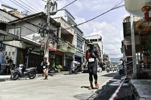 BIB: 
                            <button type="button" onclick="openModal(26318913)" class="btn btn-primary btn-sm float-right btn-popup" data-toggle="modal" data-target=".modal-high-quality">
                        <i class="fas fa-shopping-cart"></i> Add to Cart
                    </button>
                                            <button type="button" onclick="isThisMe(26318913, true)" class="btn btn-success btn-sm float-right btn-popup btn-isme hidden" data-toggle="tooltip" data-placement="bottom" title="นี่คือรูปของคุณใช่ไหม คลิกที่นี่เพื่อเอาเข้าอัลบั้ม">
                        <i class="fas fa-plus"></i> Add to album
                    </button>
                    <button type="button" onclick="isThisMe(26318913, false)" class="btn btn-warning btn-sm float-right btn-popup btn-isnotme hidden">
                        <i class="fas fa-ban"></i> Remove from album
                    </button>