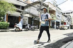 BIB: 
                            <button type="button" onclick="openModal(26322998)" class="btn btn-primary btn-sm float-right btn-popup" data-toggle="modal" data-target=".modal-high-quality">
                        <i class="fas fa-shopping-cart"></i> Add to Cart
                    </button>
                                            <button type="button" onclick="isThisMe(26322998, true)" class="btn btn-success btn-sm float-right btn-popup btn-isme hidden" data-toggle="tooltip" data-placement="bottom" title="นี่คือรูปของคุณใช่ไหม คลิกที่นี่เพื่อเอาเข้าอัลบั้ม">
                        <i class="fas fa-plus"></i> Add to album
                    </button>
                    <button type="button" onclick="isThisMe(26322998, false)" class="btn btn-warning btn-sm float-right btn-popup btn-isnotme hidden">
                        <i class="fas fa-ban"></i> Remove from album
                    </button>