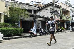 BIB: 
                            <button type="button" onclick="openModal(26322801)" class="btn btn-primary btn-sm float-right btn-popup" data-toggle="modal" data-target=".modal-high-quality">
                        <i class="fas fa-shopping-cart"></i> Add to Cart
                    </button>
                                            <button type="button" onclick="isThisMe(26322801, true)" class="btn btn-success btn-sm float-right btn-popup btn-isme hidden" data-toggle="tooltip" data-placement="bottom" title="นี่คือรูปของคุณใช่ไหม คลิกที่นี่เพื่อเอาเข้าอัลบั้ม">
                        <i class="fas fa-plus"></i> Add to album
                    </button>
                    <button type="button" onclick="isThisMe(26322801, false)" class="btn btn-warning btn-sm float-right btn-popup btn-isnotme hidden">
                        <i class="fas fa-ban"></i> Remove from album
                    </button>