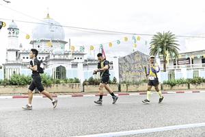 BIB: 
                            <button type="button" onclick="openModal(26215485)" class="btn btn-primary btn-sm float-right btn-popup" data-toggle="modal" data-target=".modal-high-quality">
                        <i class="fas fa-shopping-cart"></i> Add to Cart
                    </button>
                                            <button type="button" onclick="isThisMe(26215485, true)" class="btn btn-success btn-sm float-right btn-popup btn-isme hidden" data-toggle="tooltip" data-placement="bottom" title="นี่คือรูปของคุณใช่ไหม คลิกที่นี่เพื่อเอาเข้าอัลบั้ม">
                        <i class="fas fa-plus"></i> Add to album
                    </button>
                    <button type="button" onclick="isThisMe(26215485, false)" class="btn btn-warning btn-sm float-right btn-popup btn-isnotme hidden">
                        <i class="fas fa-ban"></i> Remove from album
                    </button>