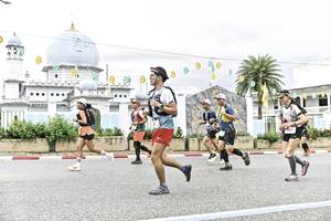 BIB: 
                            <button type="button" onclick="openModal(26215436)" class="btn btn-primary btn-sm float-right btn-popup" data-toggle="modal" data-target=".modal-high-quality">
                        <i class="fas fa-shopping-cart"></i> Add to Cart
                    </button>
                                            <button type="button" onclick="isThisMe(26215436, true)" class="btn btn-success btn-sm float-right btn-popup btn-isme hidden" data-toggle="tooltip" data-placement="bottom" title="นี่คือรูปของคุณใช่ไหม คลิกที่นี่เพื่อเอาเข้าอัลบั้ม">
                        <i class="fas fa-plus"></i> Add to album
                    </button>
                    <button type="button" onclick="isThisMe(26215436, false)" class="btn btn-warning btn-sm float-right btn-popup btn-isnotme hidden">
                        <i class="fas fa-ban"></i> Remove from album
                    </button>