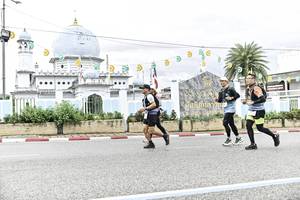 BIB: 
                            <button type="button" onclick="openModal(26215493)" class="btn btn-primary btn-sm float-right btn-popup" data-toggle="modal" data-target=".modal-high-quality">
                        <i class="fas fa-shopping-cart"></i> Add to Cart
                    </button>
                                            <button type="button" onclick="isThisMe(26215493, true)" class="btn btn-success btn-sm float-right btn-popup btn-isme hidden" data-toggle="tooltip" data-placement="bottom" title="นี่คือรูปของคุณใช่ไหม คลิกที่นี่เพื่อเอาเข้าอัลบั้ม">
                        <i class="fas fa-plus"></i> Add to album
                    </button>
                    <button type="button" onclick="isThisMe(26215493, false)" class="btn btn-warning btn-sm float-right btn-popup btn-isnotme hidden">
                        <i class="fas fa-ban"></i> Remove from album
                    </button>