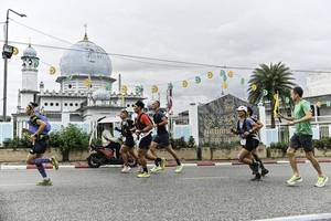 BIB: 
                            <button type="button" onclick="openModal(26215562)" class="btn btn-primary btn-sm float-right btn-popup" data-toggle="modal" data-target=".modal-high-quality">
                        <i class="fas fa-shopping-cart"></i> Add to Cart
                    </button>
                                            <button type="button" onclick="isThisMe(26215562, true)" class="btn btn-success btn-sm float-right btn-popup btn-isme hidden" data-toggle="tooltip" data-placement="bottom" title="นี่คือรูปของคุณใช่ไหม คลิกที่นี่เพื่อเอาเข้าอัลบั้ม">
                        <i class="fas fa-plus"></i> Add to album
                    </button>
                    <button type="button" onclick="isThisMe(26215562, false)" class="btn btn-warning btn-sm float-right btn-popup btn-isnotme hidden">
                        <i class="fas fa-ban"></i> Remove from album
                    </button>