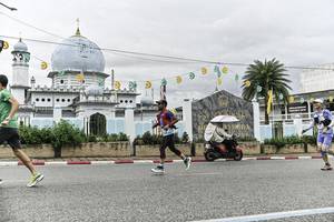 BIB: 
                            <button type="button" onclick="openModal(26215570)" class="btn btn-primary btn-sm float-right btn-popup" data-toggle="modal" data-target=".modal-high-quality">
                        <i class="fas fa-shopping-cart"></i> Add to Cart
                    </button>
                                            <button type="button" onclick="isThisMe(26215570, true)" class="btn btn-success btn-sm float-right btn-popup btn-isme hidden" data-toggle="tooltip" data-placement="bottom" title="นี่คือรูปของคุณใช่ไหม คลิกที่นี่เพื่อเอาเข้าอัลบั้ม">
                        <i class="fas fa-plus"></i> Add to album
                    </button>
                    <button type="button" onclick="isThisMe(26215570, false)" class="btn btn-warning btn-sm float-right btn-popup btn-isnotme hidden">
                        <i class="fas fa-ban"></i> Remove from album
                    </button>