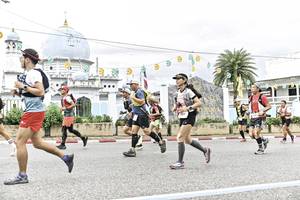 BIB: 
                            <button type="button" onclick="openModal(26215441)" class="btn btn-primary btn-sm float-right btn-popup" data-toggle="modal" data-target=".modal-high-quality">
                        <i class="fas fa-shopping-cart"></i> Add to Cart
                    </button>
                                            <button type="button" onclick="isThisMe(26215441, true)" class="btn btn-success btn-sm float-right btn-popup btn-isme hidden" data-toggle="tooltip" data-placement="bottom" title="นี่คือรูปของคุณใช่ไหม คลิกที่นี่เพื่อเอาเข้าอัลบั้ม">
                        <i class="fas fa-plus"></i> Add to album
                    </button>
                    <button type="button" onclick="isThisMe(26215441, false)" class="btn btn-warning btn-sm float-right btn-popup btn-isnotme hidden">
                        <i class="fas fa-ban"></i> Remove from album
                    </button>