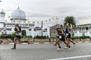 BIB: 
                            <button type="button" onclick="openModal(26215539)" class="btn btn-primary btn-sm float-right btn-popup" data-toggle="modal" data-target=".modal-high-quality">
                        <i class="fas fa-shopping-cart"></i> Add to Cart
                    </button>
                                            <button type="button" onclick="isThisMe(26215539, true)" class="btn btn-success btn-sm float-right btn-popup btn-isme hidden" data-toggle="tooltip" data-placement="bottom" title="นี่คือรูปของคุณใช่ไหม คลิกที่นี่เพื่อเอาเข้าอัลบั้ม">
                        <i class="fas fa-plus"></i> Add to album
                    </button>
                    <button type="button" onclick="isThisMe(26215539, false)" class="btn btn-warning btn-sm float-right btn-popup btn-isnotme hidden">
                        <i class="fas fa-ban"></i> Remove from album
                    </button>