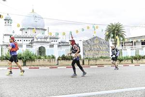 BIB: 
                            <button type="button" onclick="openModal(26215469)" class="btn btn-primary btn-sm float-right btn-popup" data-toggle="modal" data-target=".modal-high-quality">
                        <i class="fas fa-shopping-cart"></i> Add to Cart
                    </button>
                                            <button type="button" onclick="isThisMe(26215469, true)" class="btn btn-success btn-sm float-right btn-popup btn-isme hidden" data-toggle="tooltip" data-placement="bottom" title="นี่คือรูปของคุณใช่ไหม คลิกที่นี่เพื่อเอาเข้าอัลบั้ม">
                        <i class="fas fa-plus"></i> Add to album
                    </button>
                    <button type="button" onclick="isThisMe(26215469, false)" class="btn btn-warning btn-sm float-right btn-popup btn-isnotme hidden">
                        <i class="fas fa-ban"></i> Remove from album
                    </button>