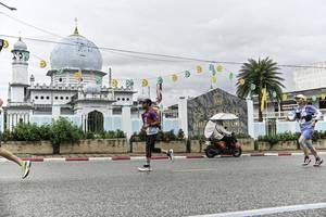 BIB: 
                            <button type="button" onclick="openModal(26215571)" class="btn btn-primary btn-sm float-right btn-popup" data-toggle="modal" data-target=".modal-high-quality">
                        <i class="fas fa-shopping-cart"></i> Add to Cart
                    </button>
                                            <button type="button" onclick="isThisMe(26215571, true)" class="btn btn-success btn-sm float-right btn-popup btn-isme hidden" data-toggle="tooltip" data-placement="bottom" title="นี่คือรูปของคุณใช่ไหม คลิกที่นี่เพื่อเอาเข้าอัลบั้ม">
                        <i class="fas fa-plus"></i> Add to album
                    </button>
                    <button type="button" onclick="isThisMe(26215571, false)" class="btn btn-warning btn-sm float-right btn-popup btn-isnotme hidden">
                        <i class="fas fa-ban"></i> Remove from album
                    </button>