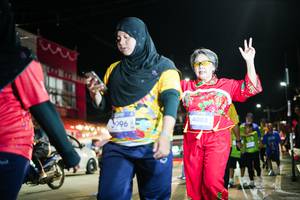 BIB: 
                            <button type="button" onclick="openModal(26389355)" class="btn btn-primary btn-sm float-right btn-popup" data-toggle="modal" data-target=".modal-high-quality">
                        <i class="fas fa-shopping-cart"></i> Add to Cart
                    </button>
                                            <button type="button" onclick="isThisMe(26389355, true)" class="btn btn-success btn-sm float-right btn-popup btn-isme hidden" data-toggle="tooltip" data-placement="bottom" title="นี่คือรูปของคุณใช่ไหม คลิกที่นี่เพื่อเอาเข้าอัลบั้ม">
                        <i class="fas fa-plus"></i> Add to album
                    </button>
                    <button type="button" onclick="isThisMe(26389355, false)" class="btn btn-warning btn-sm float-right btn-popup btn-isnotme hidden">
                        <i class="fas fa-ban"></i> Remove from album
                    </button>