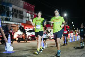 BIB: 
                            <button type="button" onclick="openModal(26388843)" class="btn btn-primary btn-sm float-right btn-popup" data-toggle="modal" data-target=".modal-high-quality">
                        <i class="fas fa-shopping-cart"></i> Add to Cart
                    </button>
                                            <button type="button" onclick="isThisMe(26388843, true)" class="btn btn-success btn-sm float-right btn-popup btn-isme hidden" data-toggle="tooltip" data-placement="bottom" title="นี่คือรูปของคุณใช่ไหม คลิกที่นี่เพื่อเอาเข้าอัลบั้ม">
                        <i class="fas fa-plus"></i> Add to album
                    </button>
                    <button type="button" onclick="isThisMe(26388843, false)" class="btn btn-warning btn-sm float-right btn-popup btn-isnotme hidden">
                        <i class="fas fa-ban"></i> Remove from album
                    </button>