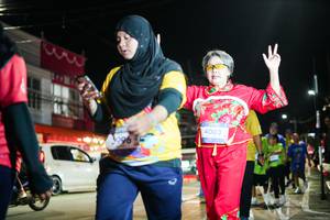 BIB: 
                            <button type="button" onclick="openModal(26389372)" class="btn btn-primary btn-sm float-right btn-popup" data-toggle="modal" data-target=".modal-high-quality">
                        <i class="fas fa-shopping-cart"></i> Add to Cart
                    </button>
                                            <button type="button" onclick="isThisMe(26389372, true)" class="btn btn-success btn-sm float-right btn-popup btn-isme hidden" data-toggle="tooltip" data-placement="bottom" title="นี่คือรูปของคุณใช่ไหม คลิกที่นี่เพื่อเอาเข้าอัลบั้ม">
                        <i class="fas fa-plus"></i> Add to album
                    </button>
                    <button type="button" onclick="isThisMe(26389372, false)" class="btn btn-warning btn-sm float-right btn-popup btn-isnotme hidden">
                        <i class="fas fa-ban"></i> Remove from album
                    </button>