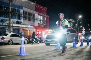 BIB: 
                            <button type="button" onclick="openModal(26392270)" class="btn btn-primary btn-sm float-right btn-popup" data-toggle="modal" data-target=".modal-high-quality">
                        <i class="fas fa-shopping-cart"></i> Add to Cart
                    </button>
                                            <button type="button" onclick="isThisMe(26392270, true)" class="btn btn-success btn-sm float-right btn-popup btn-isme hidden" data-toggle="tooltip" data-placement="bottom" title="นี่คือรูปของคุณใช่ไหม คลิกที่นี่เพื่อเอาเข้าอัลบั้ม">
                        <i class="fas fa-plus"></i> Add to album
                    </button>
                    <button type="button" onclick="isThisMe(26392270, false)" class="btn btn-warning btn-sm float-right btn-popup btn-isnotme hidden">
                        <i class="fas fa-ban"></i> Remove from album
                    </button>