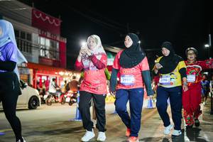 BIB: 
                            <button type="button" onclick="openModal(26389362)" class="btn btn-primary btn-sm float-right btn-popup" data-toggle="modal" data-target=".modal-high-quality">
                        <i class="fas fa-shopping-cart"></i> Add to Cart
                    </button>
                                            <button type="button" onclick="isThisMe(26389362, true)" class="btn btn-success btn-sm float-right btn-popup btn-isme hidden" data-toggle="tooltip" data-placement="bottom" title="นี่คือรูปของคุณใช่ไหม คลิกที่นี่เพื่อเอาเข้าอัลบั้ม">
                        <i class="fas fa-plus"></i> Add to album
                    </button>
                    <button type="button" onclick="isThisMe(26389362, false)" class="btn btn-warning btn-sm float-right btn-popup btn-isnotme hidden">
                        <i class="fas fa-ban"></i> Remove from album
                    </button>