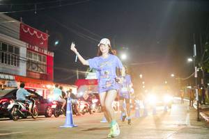 BIB: 
                            <button type="button" onclick="openModal(26384888)" class="btn btn-primary btn-sm float-right btn-popup" data-toggle="modal" data-target=".modal-high-quality">
                        <i class="fas fa-shopping-cart"></i> Add to Cart
                    </button>
                                            <button type="button" onclick="isThisMe(26384888, true)" class="btn btn-success btn-sm float-right btn-popup btn-isme hidden" data-toggle="tooltip" data-placement="bottom" title="นี่คือรูปของคุณใช่ไหม คลิกที่นี่เพื่อเอาเข้าอัลบั้ม">
                        <i class="fas fa-plus"></i> Add to album
                    </button>
                    <button type="button" onclick="isThisMe(26384888, false)" class="btn btn-warning btn-sm float-right btn-popup btn-isnotme hidden">
                        <i class="fas fa-ban"></i> Remove from album
                    </button>