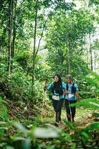 BIB: 
                            <button type="button" onclick="openModal(26397993)" class="btn btn-primary btn-sm float-right btn-popup" data-toggle="modal" data-target=".modal-high-quality">
                        <i class="fas fa-shopping-cart"></i> Add to Cart
                    </button>
                                            <button type="button" onclick="isThisMe(26397993, true)" class="btn btn-success btn-sm float-right btn-popup btn-isme hidden" data-toggle="tooltip" data-placement="bottom" title="นี่คือรูปของคุณใช่ไหม คลิกที่นี่เพื่อเอาเข้าอัลบั้ม">
                        <i class="fas fa-plus"></i> Add to album
                    </button>
                    <button type="button" onclick="isThisMe(26397993, false)" class="btn btn-warning btn-sm float-right btn-popup btn-isnotme hidden">
                        <i class="fas fa-ban"></i> Remove from album
                    </button>