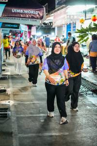 BIB: 
                            <button type="button" onclick="openModal(28594296)" class="btn btn-primary btn-sm float-right btn-popup" data-toggle="modal" data-target=".modal-high-quality">
                        <i class="fas fa-shopping-cart"></i> Add to Cart
                    </button>
                                            <button type="button" onclick="isThisMe(28594296, true)" class="btn btn-success btn-sm float-right btn-popup btn-isme hidden" data-toggle="tooltip" data-placement="bottom" title="นี่คือรูปของคุณใช่ไหม คลิกที่นี่เพื่อเอาเข้าอัลบั้ม">
                        <i class="fas fa-plus"></i> Add to album
                    </button>
                    <button type="button" onclick="isThisMe(28594296, false)" class="btn btn-warning btn-sm float-right btn-popup btn-isnotme hidden">
                        <i class="fas fa-ban"></i> Remove from album
                    </button>