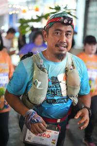 BIB: 
                            <button type="button" onclick="openModal(28191051)" class="btn btn-primary btn-sm float-right btn-popup" data-toggle="modal" data-target=".modal-high-quality">
                        <i class="fas fa-shopping-cart"></i> Add to Cart
                    </button>
                                            <button type="button" onclick="isThisMe(28191051, true)" class="btn btn-success btn-sm float-right btn-popup btn-isme hidden" data-toggle="tooltip" data-placement="bottom" title="นี่คือรูปของคุณใช่ไหม คลิกที่นี่เพื่อเอาเข้าอัลบั้ม">
                        <i class="fas fa-plus"></i> Add to album
                    </button>
                    <button type="button" onclick="isThisMe(28191051, false)" class="btn btn-warning btn-sm float-right btn-popup btn-isnotme hidden">
                        <i class="fas fa-ban"></i> Remove from album
                    </button>