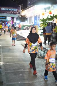 BIB: 
                            <button type="button" onclick="openModal(28196869)" class="btn btn-primary btn-sm float-right btn-popup" data-toggle="modal" data-target=".modal-high-quality">
                        <i class="fas fa-shopping-cart"></i> Add to Cart
                    </button>
                                            <button type="button" onclick="isThisMe(28196869, true)" class="btn btn-success btn-sm float-right btn-popup btn-isme hidden" data-toggle="tooltip" data-placement="bottom" title="นี่คือรูปของคุณใช่ไหม คลิกที่นี่เพื่อเอาเข้าอัลบั้ม">
                        <i class="fas fa-plus"></i> Add to album
                    </button>
                    <button type="button" onclick="isThisMe(28196869, false)" class="btn btn-warning btn-sm float-right btn-popup btn-isnotme hidden">
                        <i class="fas fa-ban"></i> Remove from album
                    </button>