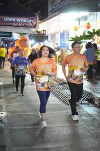 BIB: 
                            <button type="button" onclick="openModal(28196153)" class="btn btn-primary btn-sm float-right btn-popup" data-toggle="modal" data-target=".modal-high-quality">
                        <i class="fas fa-shopping-cart"></i> Add to Cart
                    </button>
                                            <button type="button" onclick="isThisMe(28196153, true)" class="btn btn-success btn-sm float-right btn-popup btn-isme hidden" data-toggle="tooltip" data-placement="bottom" title="นี่คือรูปของคุณใช่ไหม คลิกที่นี่เพื่อเอาเข้าอัลบั้ม">
                        <i class="fas fa-plus"></i> Add to album
                    </button>
                    <button type="button" onclick="isThisMe(28196153, false)" class="btn btn-warning btn-sm float-right btn-popup btn-isnotme hidden">
                        <i class="fas fa-ban"></i> Remove from album
                    </button>