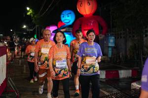 BIB: 15290, 15248, 13293
                            <button type="button" onclick="openModal(28201477)" class="btn btn-primary btn-sm float-right btn-popup" data-toggle="modal" data-target=".modal-high-quality">
                        <i class="fas fa-shopping-cart"></i> Add to Cart
                    </button>
                                            <button type="button" onclick="isThisMe(28201477, true)" class="btn btn-success btn-sm float-right btn-popup btn-isme hidden" data-toggle="tooltip" data-placement="bottom" title="นี่คือรูปของคุณใช่ไหม คลิกที่นี่เพื่อเอาเข้าอัลบั้ม">
                        <i class="fas fa-plus"></i> Add to album
                    </button>
                    <button type="button" onclick="isThisMe(28201477, false)" class="btn btn-warning btn-sm float-right btn-popup btn-isnotme hidden">
                        <i class="fas fa-ban"></i> Remove from album
                    </button>
