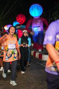 BIB: 13803
                            <button type="button" onclick="openModal(28202038)" class="btn btn-primary btn-sm float-right btn-popup" data-toggle="modal" data-target=".modal-high-quality">
                        <i class="fas fa-shopping-cart"></i> Add to Cart
                    </button>
                                            <button type="button" onclick="isThisMe(28202038, true)" class="btn btn-success btn-sm float-right btn-popup btn-isme hidden" data-toggle="tooltip" data-placement="bottom" title="นี่คือรูปของคุณใช่ไหม คลิกที่นี่เพื่อเอาเข้าอัลบั้ม">
                        <i class="fas fa-plus"></i> Add to album
                    </button>
                    <button type="button" onclick="isThisMe(28202038, false)" class="btn btn-warning btn-sm float-right btn-popup btn-isnotme hidden">
                        <i class="fas fa-ban"></i> Remove from album
                    </button>