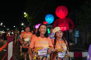 BIB: 13895, 13857
                            <button type="button" onclick="openModal(28200506)" class="btn btn-primary btn-sm float-right btn-popup" data-toggle="modal" data-target=".modal-high-quality">
                        <i class="fas fa-shopping-cart"></i> Add to Cart
                    </button>
                                            <button type="button" onclick="isThisMe(28200506, true)" class="btn btn-success btn-sm float-right btn-popup btn-isme hidden" data-toggle="tooltip" data-placement="bottom" title="นี่คือรูปของคุณใช่ไหม คลิกที่นี่เพื่อเอาเข้าอัลบั้ม">
                        <i class="fas fa-plus"></i> Add to album
                    </button>
                    <button type="button" onclick="isThisMe(28200506, false)" class="btn btn-warning btn-sm float-right btn-popup btn-isnotme hidden">
                        <i class="fas fa-ban"></i> Remove from album
                    </button>