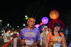 BIB: 14147, 13972
                            <button type="button" onclick="openModal(28200800)" class="btn btn-primary btn-sm float-right btn-popup" data-toggle="modal" data-target=".modal-high-quality">
                        <i class="fas fa-shopping-cart"></i> Add to Cart
                    </button>
                                            <button type="button" onclick="isThisMe(28200800, true)" class="btn btn-success btn-sm float-right btn-popup btn-isme hidden" data-toggle="tooltip" data-placement="bottom" title="นี่คือรูปของคุณใช่ไหม คลิกที่นี่เพื่อเอาเข้าอัลบั้ม">
                        <i class="fas fa-plus"></i> Add to album
                    </button>
                    <button type="button" onclick="isThisMe(28200800, false)" class="btn btn-warning btn-sm float-right btn-popup btn-isnotme hidden">
                        <i class="fas fa-ban"></i> Remove from album
                    </button>