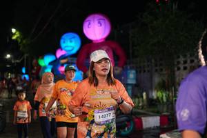 BIB: 14277
                            <button type="button" onclick="openModal(28201256)" class="btn btn-primary btn-sm float-right btn-popup" data-toggle="modal" data-target=".modal-high-quality">
                        <i class="fas fa-shopping-cart"></i> Add to Cart
                    </button>
                                            <button type="button" onclick="isThisMe(28201256, true)" class="btn btn-success btn-sm float-right btn-popup btn-isme hidden" data-toggle="tooltip" data-placement="bottom" title="นี่คือรูปของคุณใช่ไหม คลิกที่นี่เพื่อเอาเข้าอัลบั้ม">
                        <i class="fas fa-plus"></i> Add to album
                    </button>
                    <button type="button" onclick="isThisMe(28201256, false)" class="btn btn-warning btn-sm float-right btn-popup btn-isnotme hidden">
                        <i class="fas fa-ban"></i> Remove from album
                    </button>