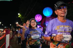 BIB: 13851, 4639, 856
                            <button type="button" onclick="openModal(28200878)" class="btn btn-primary btn-sm float-right btn-popup" data-toggle="modal" data-target=".modal-high-quality">
                        <i class="fas fa-shopping-cart"></i> Add to Cart
                    </button>
                                            <button type="button" onclick="isThisMe(28200878, true)" class="btn btn-success btn-sm float-right btn-popup btn-isme hidden" data-toggle="tooltip" data-placement="bottom" title="นี่คือรูปของคุณใช่ไหม คลิกที่นี่เพื่อเอาเข้าอัลบั้ม">
                        <i class="fas fa-plus"></i> Add to album
                    </button>
                    <button type="button" onclick="isThisMe(28200878, false)" class="btn btn-warning btn-sm float-right btn-popup btn-isnotme hidden">
                        <i class="fas fa-ban"></i> Remove from album
                    </button>