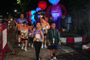 BIB: 13294, 15199
                            <button type="button" onclick="openModal(28200004)" class="btn btn-primary btn-sm float-right btn-popup" data-toggle="modal" data-target=".modal-high-quality">
                        <i class="fas fa-shopping-cart"></i> Add to Cart
                    </button>
                                            <button type="button" onclick="isThisMe(28200004, true)" class="btn btn-success btn-sm float-right btn-popup btn-isme hidden" data-toggle="tooltip" data-placement="bottom" title="นี่คือรูปของคุณใช่ไหม คลิกที่นี่เพื่อเอาเข้าอัลบั้ม">
                        <i class="fas fa-plus"></i> Add to album
                    </button>
                    <button type="button" onclick="isThisMe(28200004, false)" class="btn btn-warning btn-sm float-right btn-popup btn-isnotme hidden">
                        <i class="fas fa-ban"></i> Remove from album
                    </button>